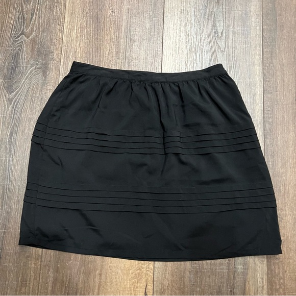 Roxy Black mini skirt - Picture 1 of 9